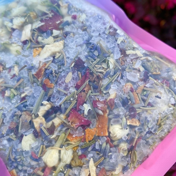 SPIRITUAL Bath Salt, Boost Sex Drive, Mini Heart Quartz - Picture 5 of 7